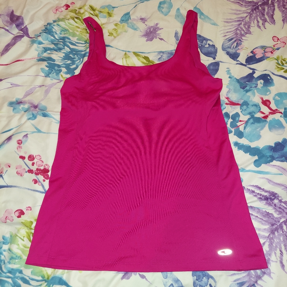 Champion DuoDry Shelf Sports Bra Workout Tank